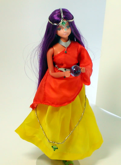 ミネア　立ち姿　２