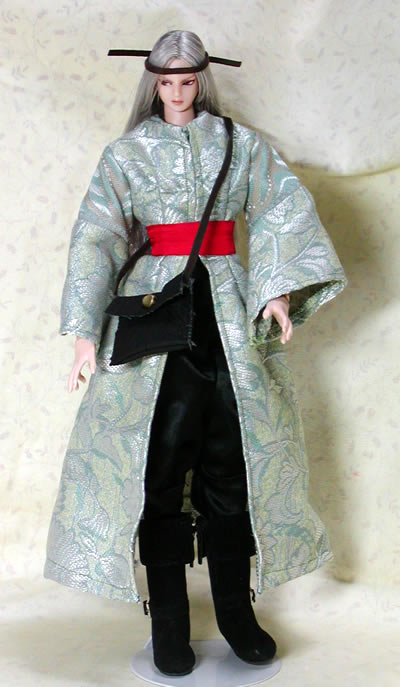 ピサロ　吟遊詩人　立ち姿