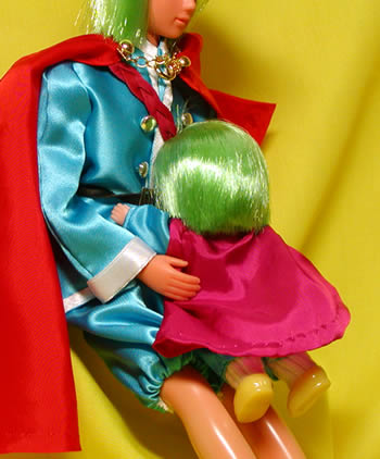 ヘンリーとコリンズ　抱っこ